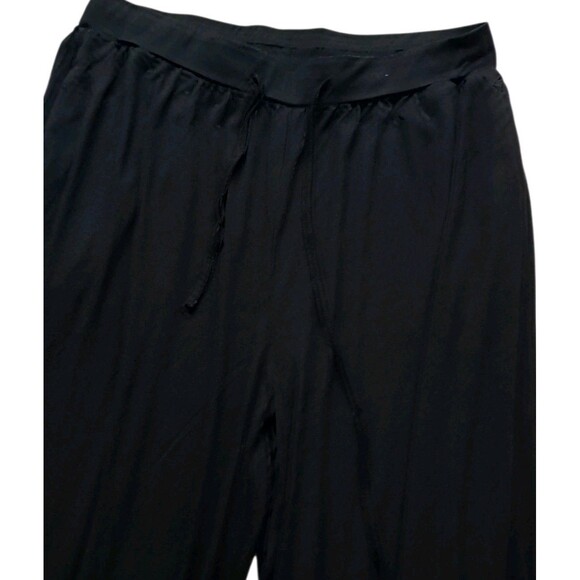 Cozy Earth Black Bamboo Women's Pajama Set with White Trim - Picture 9 of 16